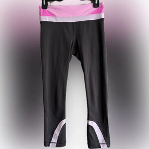 Lululemon Run: Inspire Crop II, Black/Pink, No Tags (cut out) pocket, 4